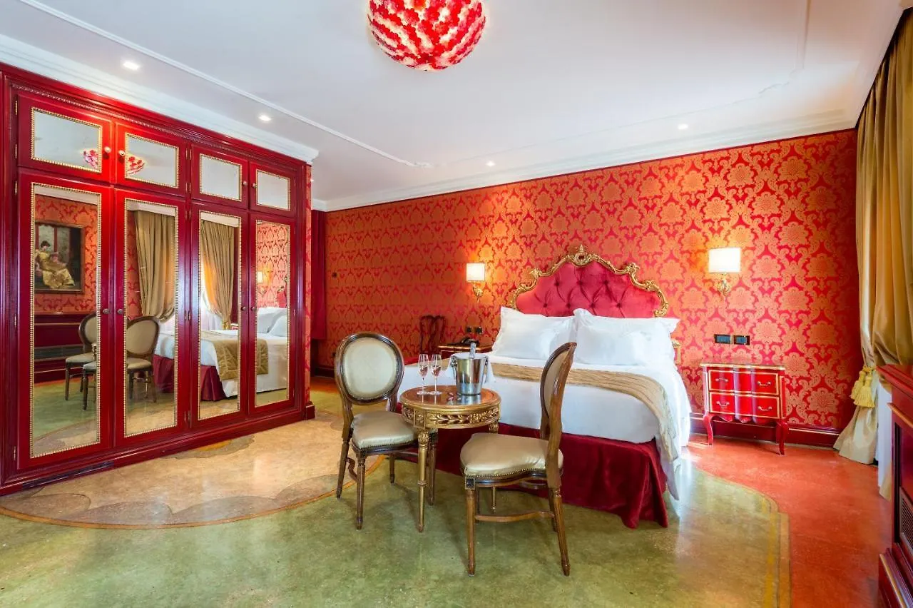 Hotel Ai Reali - Small Luxury Hotels Of The World Veneza Itália