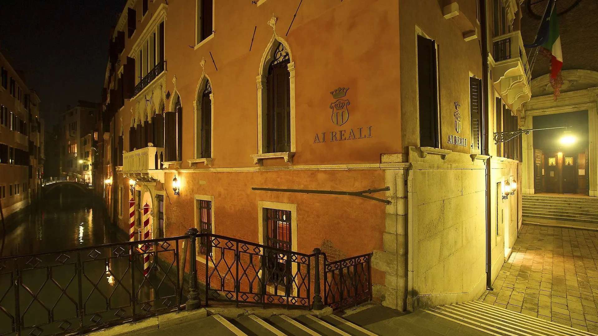 Hotel Ai Reali - Small Luxury Hotels Of The World Venice Italy