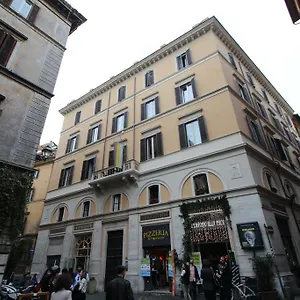Navona Πανσιόν