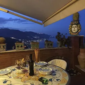 *** Alojamento de Acomodação e Pequeno-almoço Martina Itália