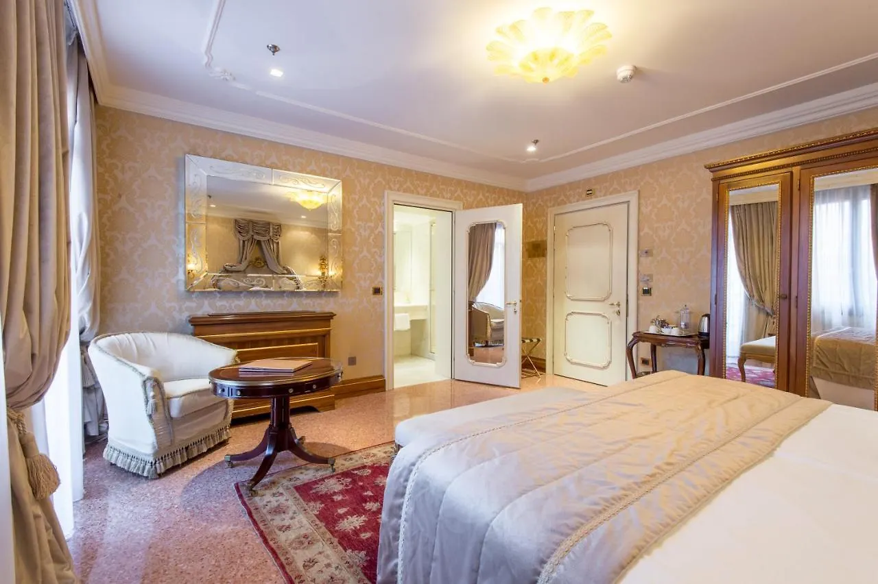 Hotel Ai Reali - Small Luxury Hotels Of The World Venice