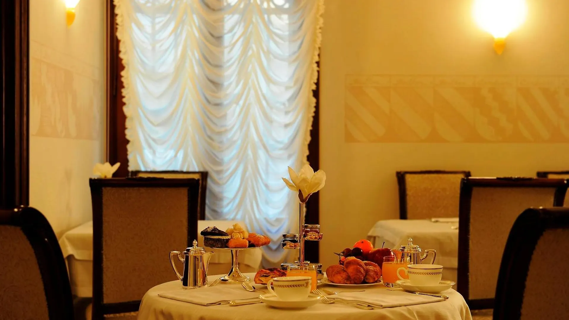 Hotel Ai Reali - Small Luxury Hotels Of The World Venice